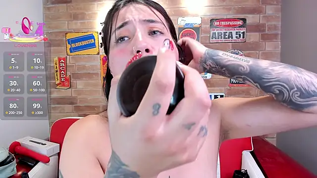 miss sharlotte18 online show from 03.06.25