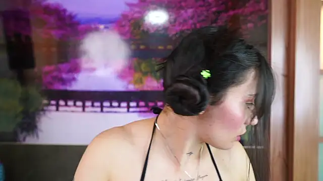 miss sharlotte18 online show from 12.05.25