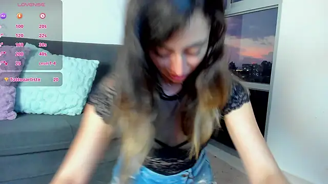 Amatiista online show from 01.18.25