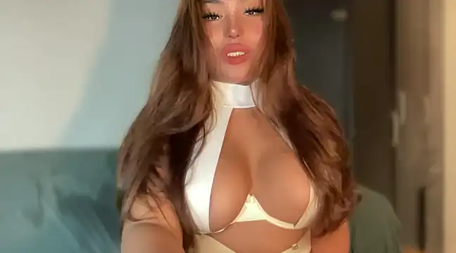 BigDominaMia online show from 12.26.24