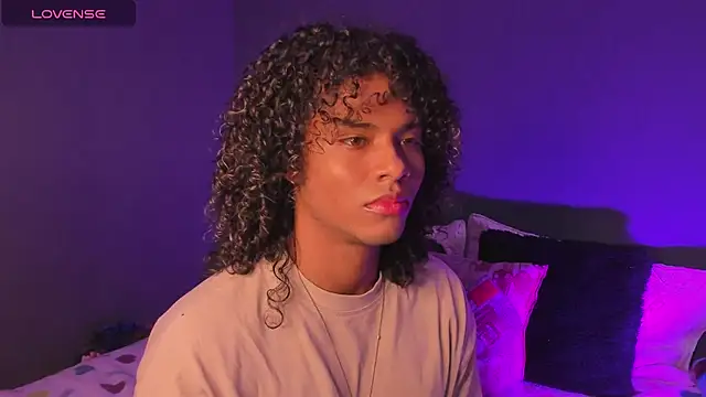 Lucas eevans online show from 02.21.25