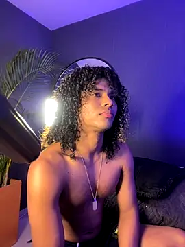 Lucas eevans online show from 11.20.25