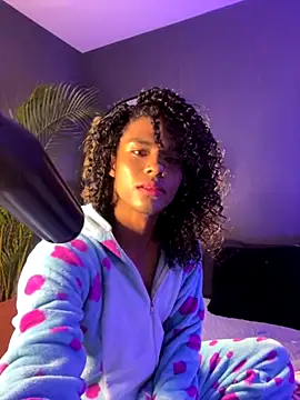 Lucas eevans online show from 11.21.25