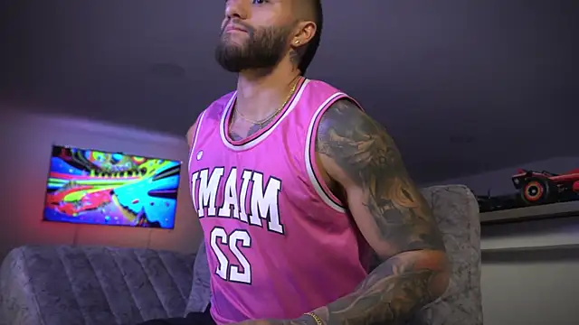 Frank Farrell online show from 10.04.25