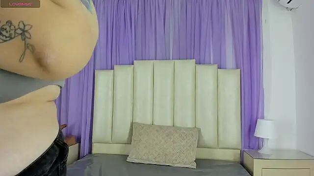 mollieblue69 online show from 12.08.24