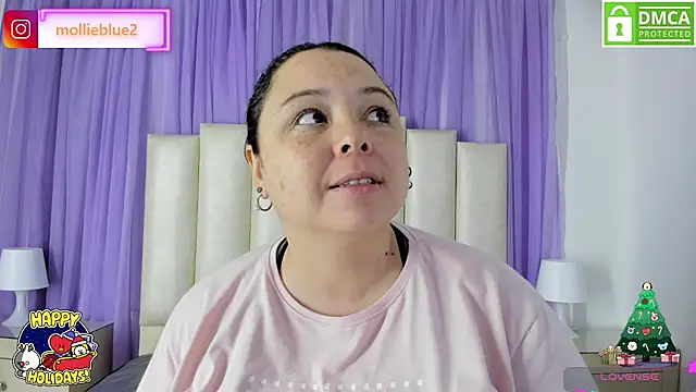 mollieblue69 online show from 12.24.24