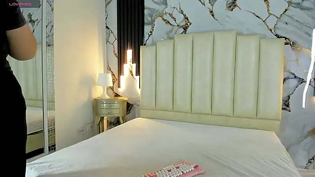 mollieblue69 online show from 09.16.25