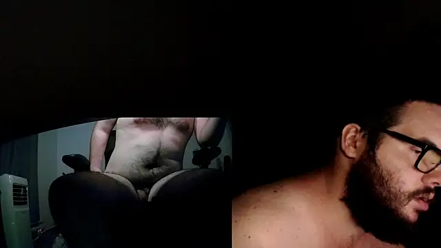 Snapshot of fck_boy123 chatting on 09.23.25 fck boy123 online show from 09.23.25