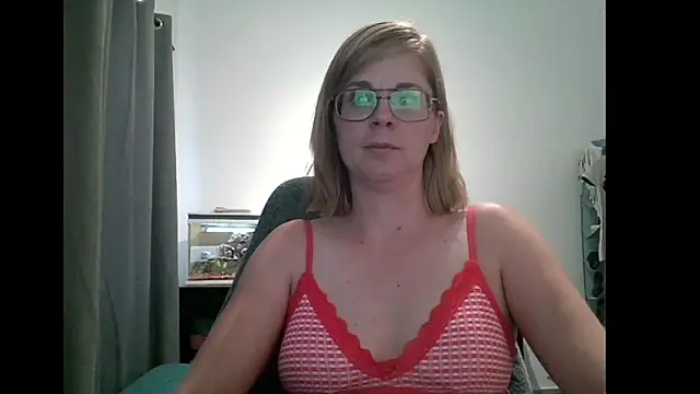 SavannaGirly online show from 02.12.25
