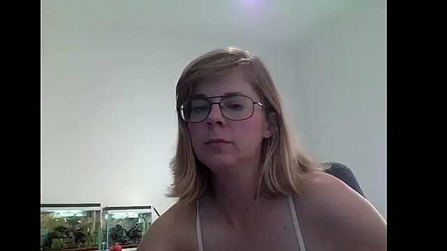SavannaGirly online show from 03.20.25