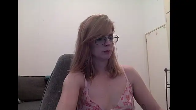 SavannaGirly online show from 09.14.25