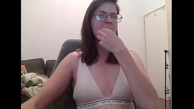 SavannaGirly online show from 02.07.26