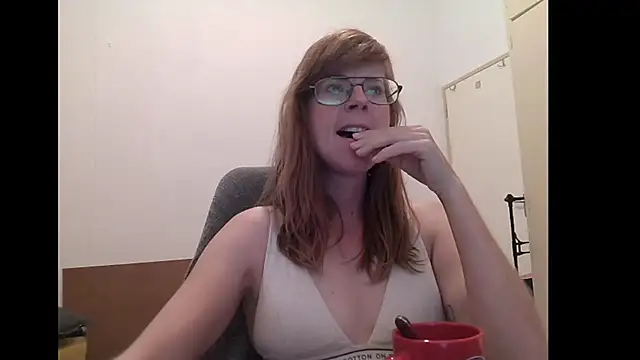 SavannaGirly online show from 06.10.26