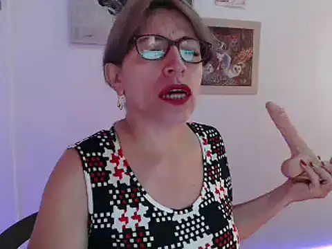 Chayla Ruiz online show from 12.20.24
