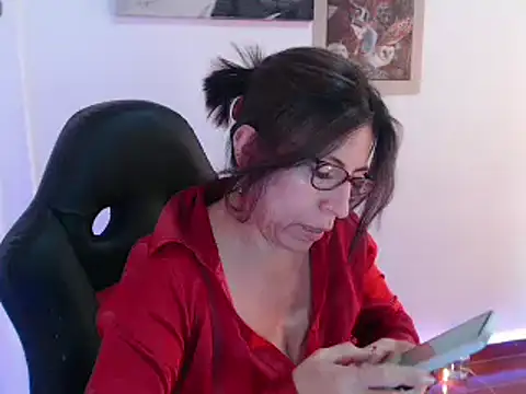 Chayla Ruiz online show from 12.23.24