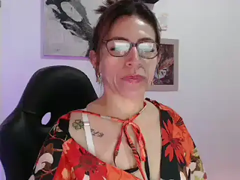 Chayla Ruiz online show from 12.29.24