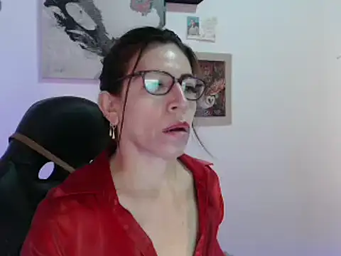 Chayla Ruiz online show from 01.07.25
