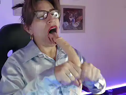 Chayla Ruiz online show from 01.18.25
