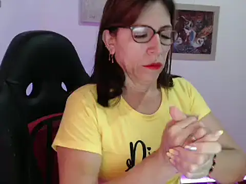 Chayla Ruiz online show from 01.31.25