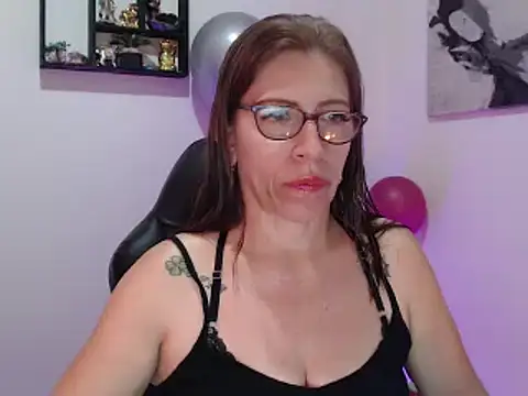 Chayla Ruiz online show from 03.13.25