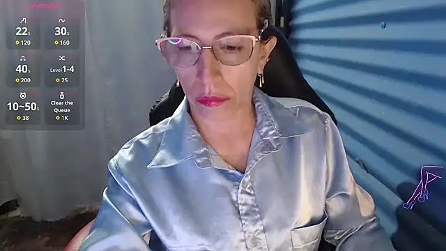 Chayla Ruiz online show from 04.19.26