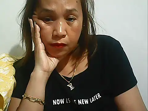 Lhadycarolyn online show from 11.02.25