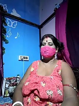 Snapshot of parioo7 chatting on 09.23.25 parioo7 online show from 09.23.25