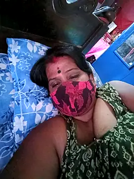 Snapshot of parioo7 chatting on 10.11.25 parioo7 online show from 10.11.25