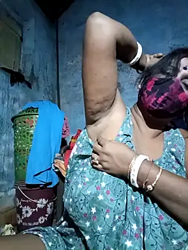 Snapshot of parioo7 chatting on 10.23.25 parioo7 online show from 10.23.25