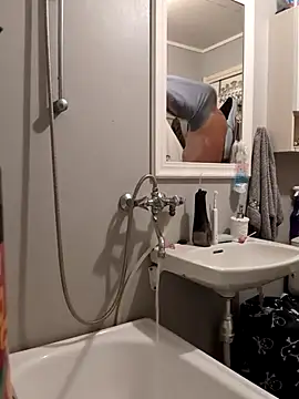 Snapshot of mustang69696 chatting on 10.29.25 mustang69696 online show from 10.29.25