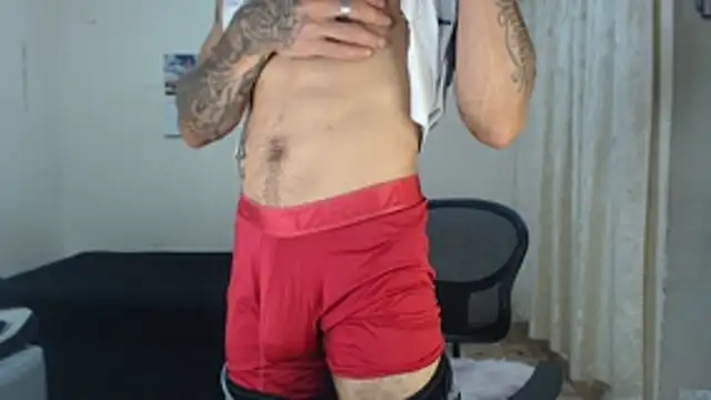 emiliano hottt online show from 04.23.26