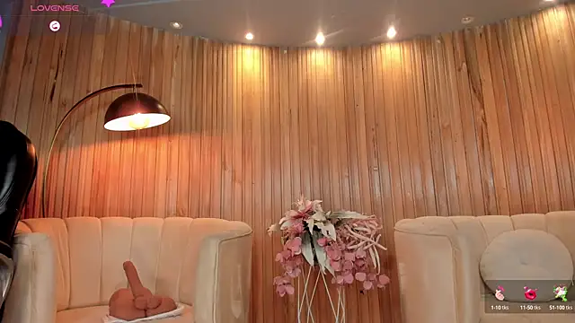 MaryLewis  online show from 03.17.25