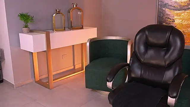 KateSunder online show from 04.10.26