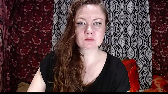 EmilyDoth online show from 02.13.25