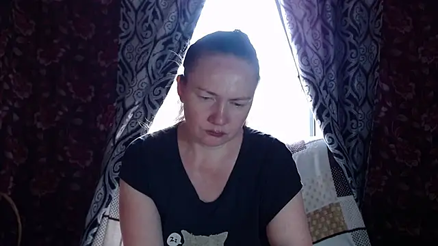 EmilyDoth online show from 07.02.26