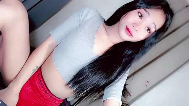 amomentoflust69 online show from 02.05.26