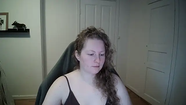 Girlnina-1995 online show from 01.08.25