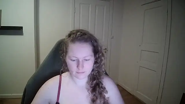 Girlnina-1995 online show from 01.30.25