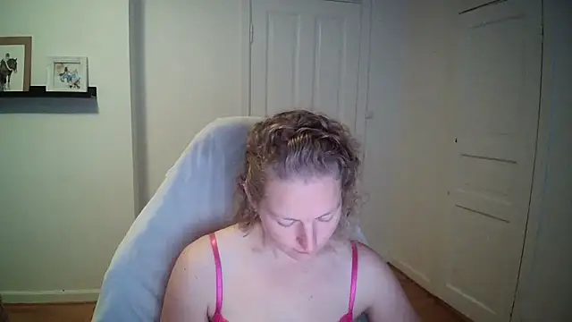 Girlnina-1995 online show from 09.22.25