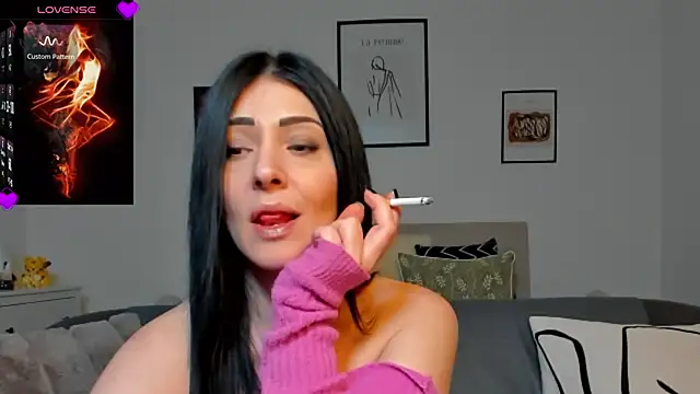 AryaSummersReal online show from 02.17.25