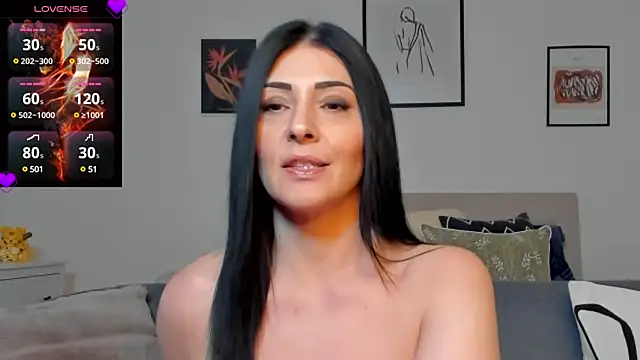 AryaSummersReal online show from 02.19.25