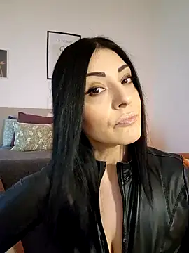 AryaSummersReal online show from 02.27.25