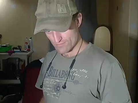 Snapshot of the-billy-blue chatting on 07.05.26 the-billy-blue online show from 07.05.26