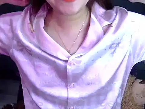 Snapshot of Bee_2k chatting on 02.03.26 Bee 2k online show from 02.03.26