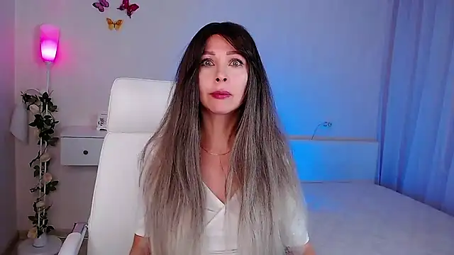 wendifoste online show from 11.21.25