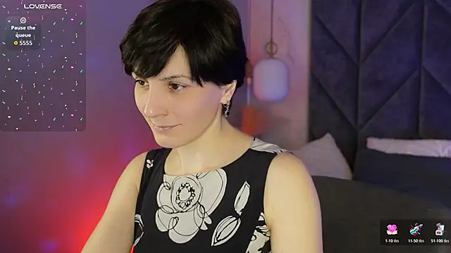 LorenDaze online show from 04.01.26