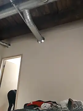 eatmeplease44 online show from 02.20.25