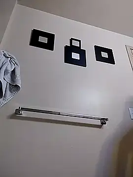 eatmeplease44 online show from 09.14.25