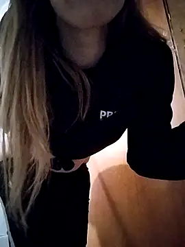 eatmeplease44 online show from 10.14.25