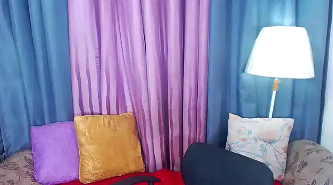 ELLIZABETHFORCUMXX online show from 01.27.25